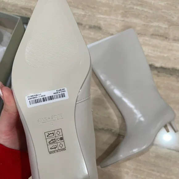 OAK AND FORT KITTEN HEEL BOOTS - Picture 2 of 2